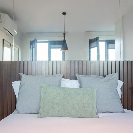 Stylish W/ Ac & Balcony By Lovelystay Apartment Porto